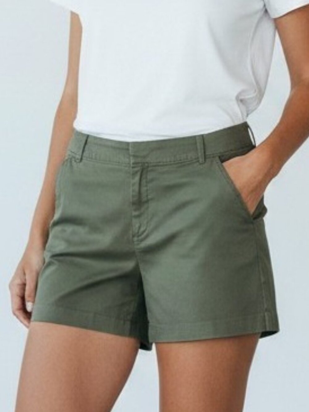 Old Navy Pixie Twill Chino Mid Rise Shorts Olive Green Women's Size 16